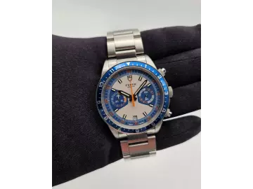 Tudor Heritage Chronograph 42mm weiß/blau Full Set LC100