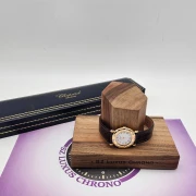 Chopard Classic 18k Gelbgold 13 Diamonds + 5 Saphire