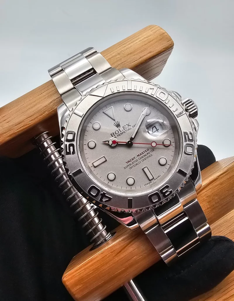 Rolex Yacht-Master 40mm Platin Ref. 16622 P-Serie 2001 Mint