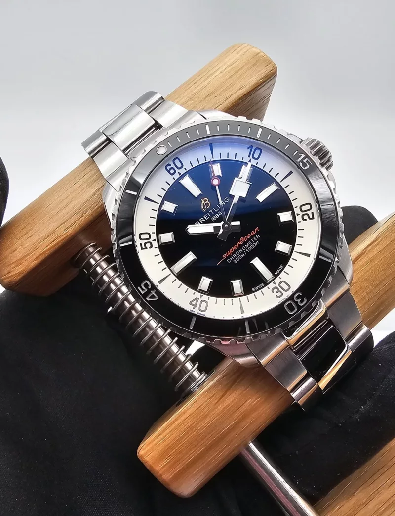 Breitling SuperOcean 42 black Full Set 2025 Stahl + Kautschuk