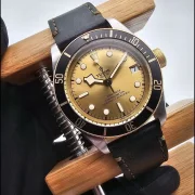 Tudor Black Bay S&G 41mm Stahl/Gold Ref. 79733N Full Set LC100