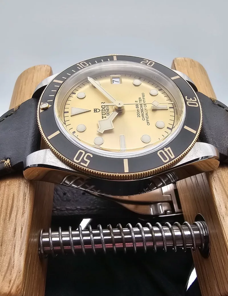 Tudor Black Bay S&G 41mm Stahl/Gold Ref. 79733N Full Set LC100