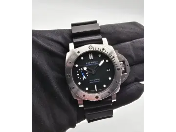 Panerai Luminor Submersible 42mm PAM00973 Full Set + RG