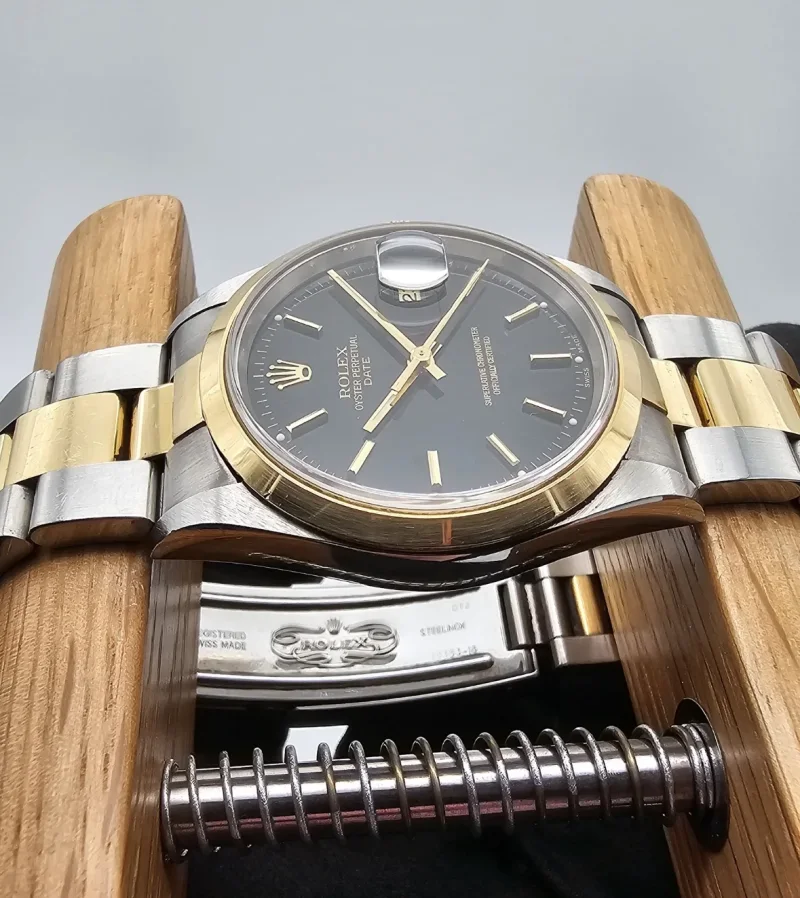 Rolex Oyster Perpetual Date 18k Stahl/Gold No Holes Full Set LC100
