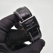 Breitling Navitimer 01 43mm Croco + Faltschließe Full Set