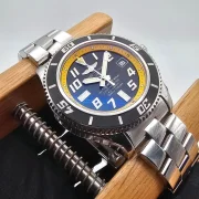 Breitling SuperOcean 42 Abyss Yellow Ref. A17364 Full Set