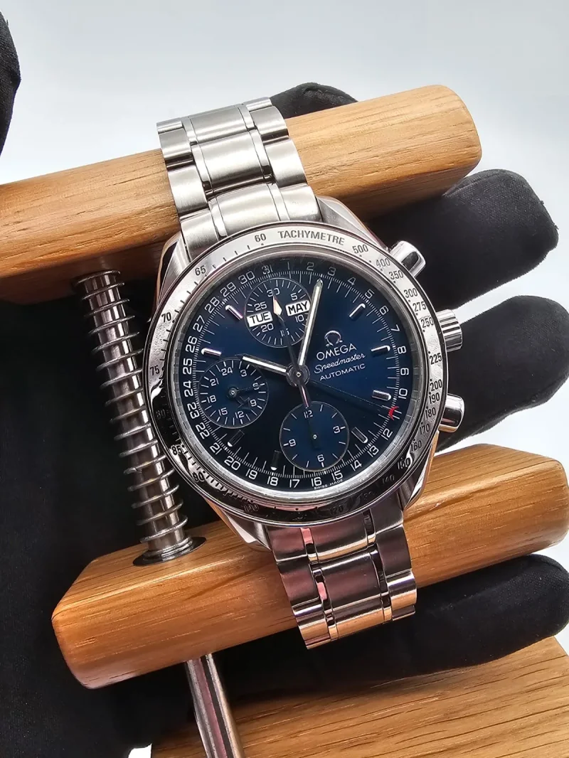 Omega Speedmaster Day Date Triple Date blue 39mm