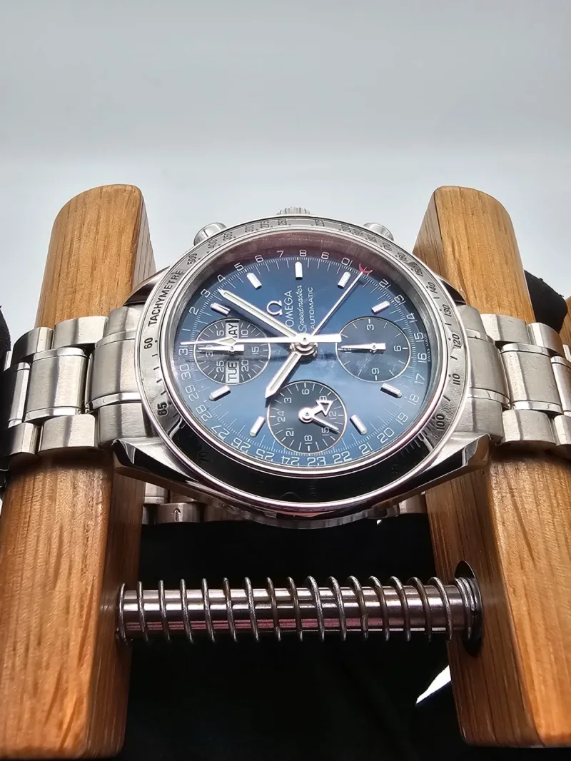 Omega Speedmaster Day Date Triple Date blue 39mm