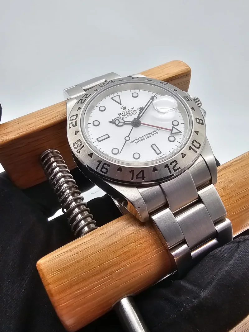 Rolex Explorer II Polar 40mm Ref. 16570 Full Set