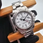 Rolex Explorer II Polar 40mm Ref. 16570 Full Set